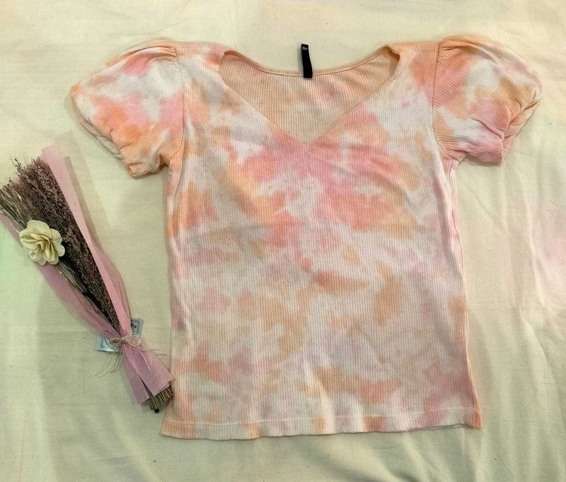 Cute Tie-Dye Puff Sleeve Top