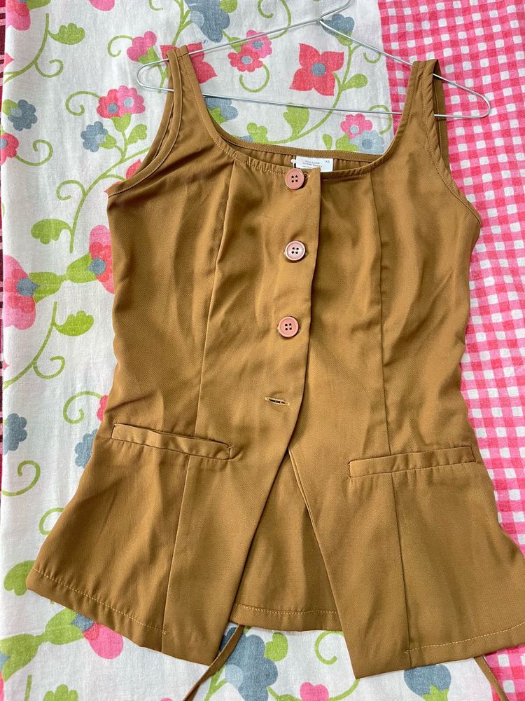 Vintage Style Sleeveless Top