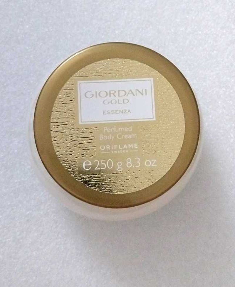 Essenza Perfumed Body Cream