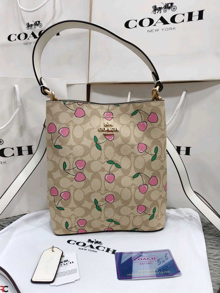 COACH* *MOLLIE BUCKET CANVAS BAG* WIDOUT BOX
