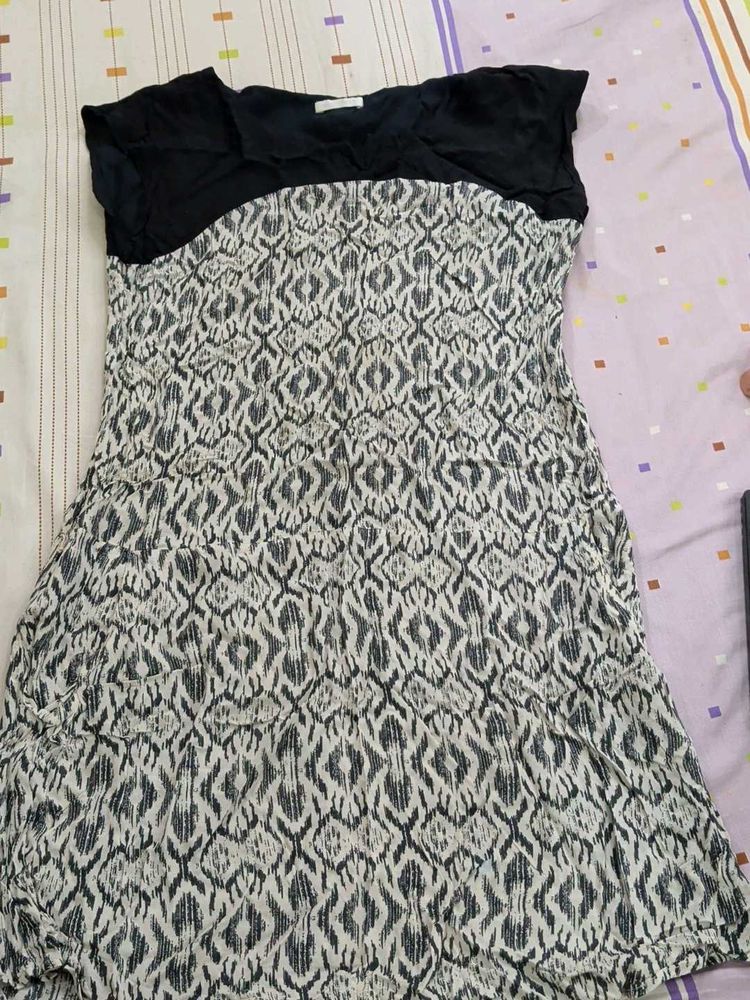 Chic Geometric Print Dress