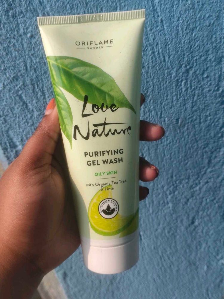 Oriflame Love Nature Purifying Gel Wash