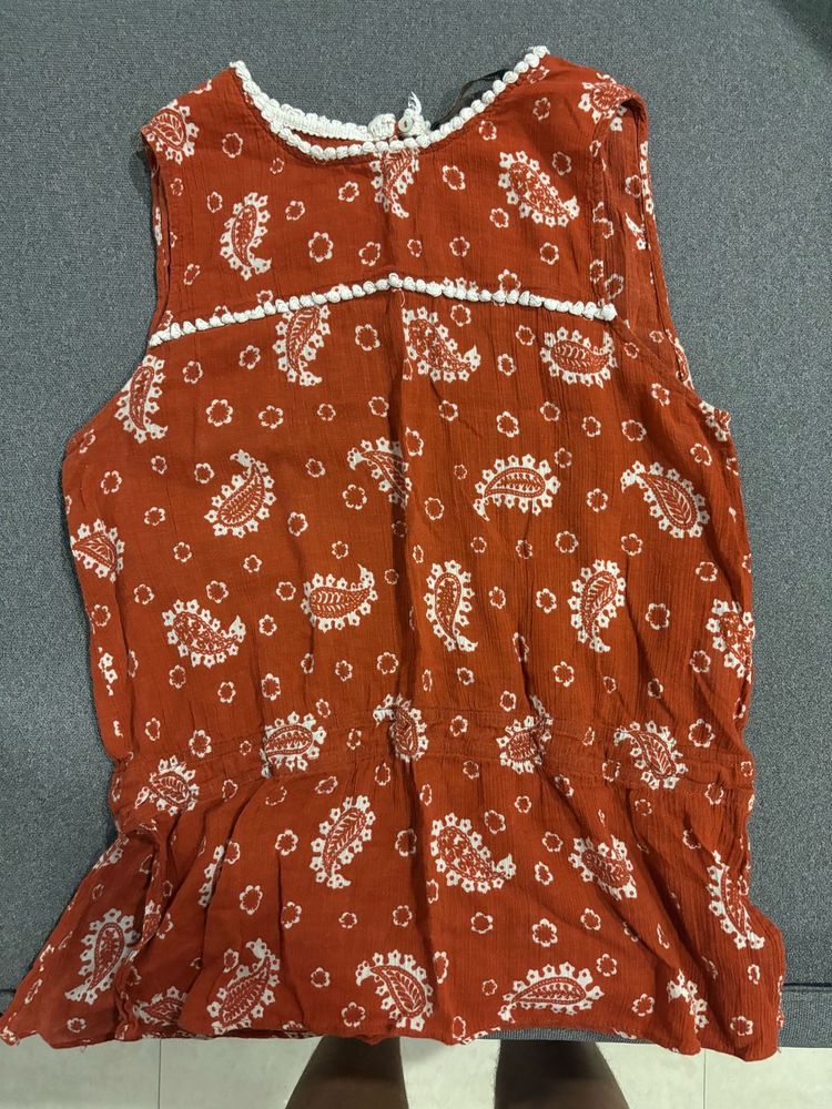 Boho Paisley Print Sleeveless Top