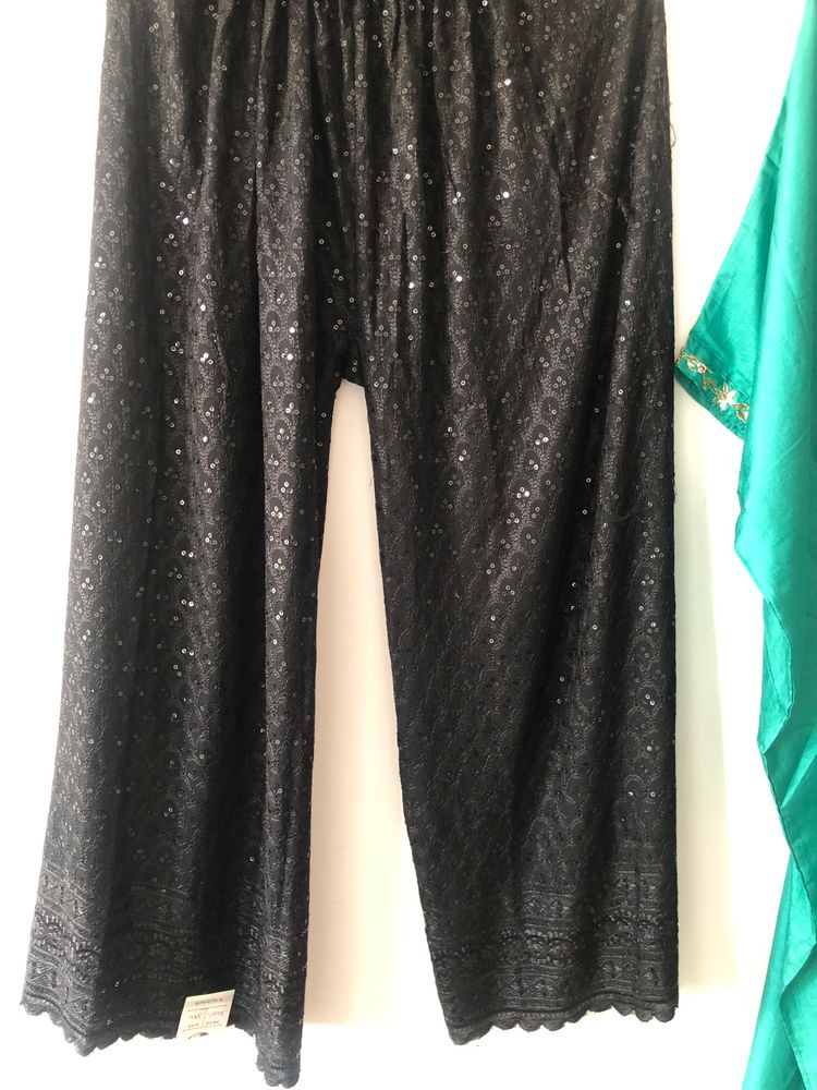 🌸PRICE DROP 🌸Black Sequence Work Plazo