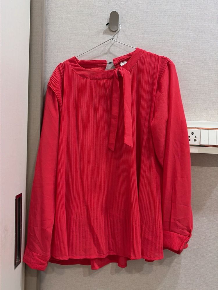 Chic Red Pleated Tie-Neck Blouse