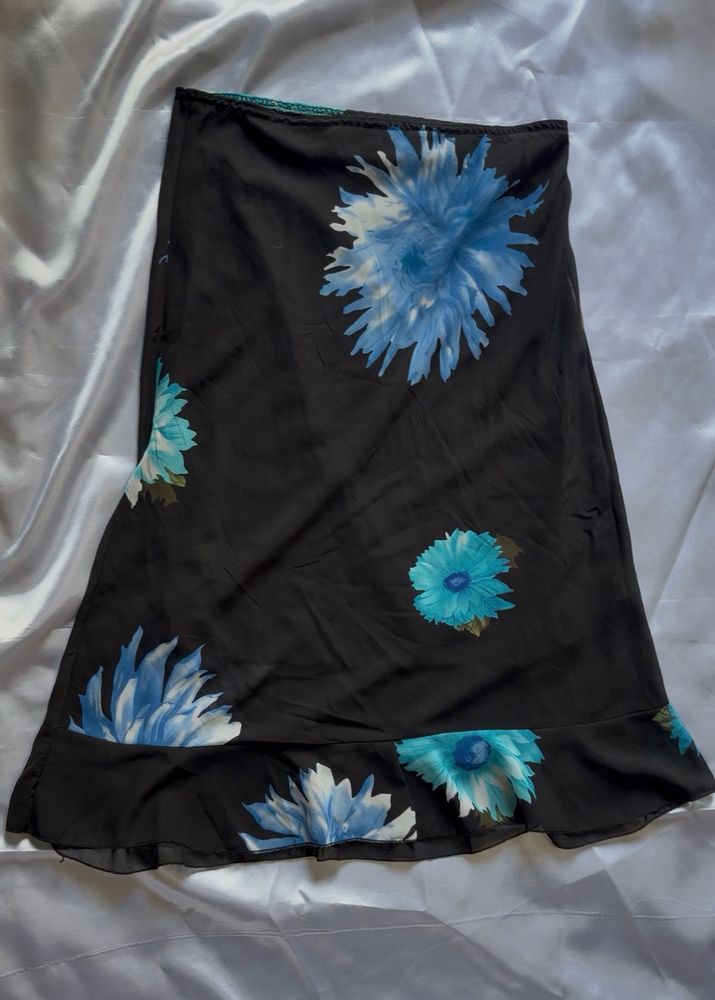 midi whimsical flowery skirt  Y2k vintage