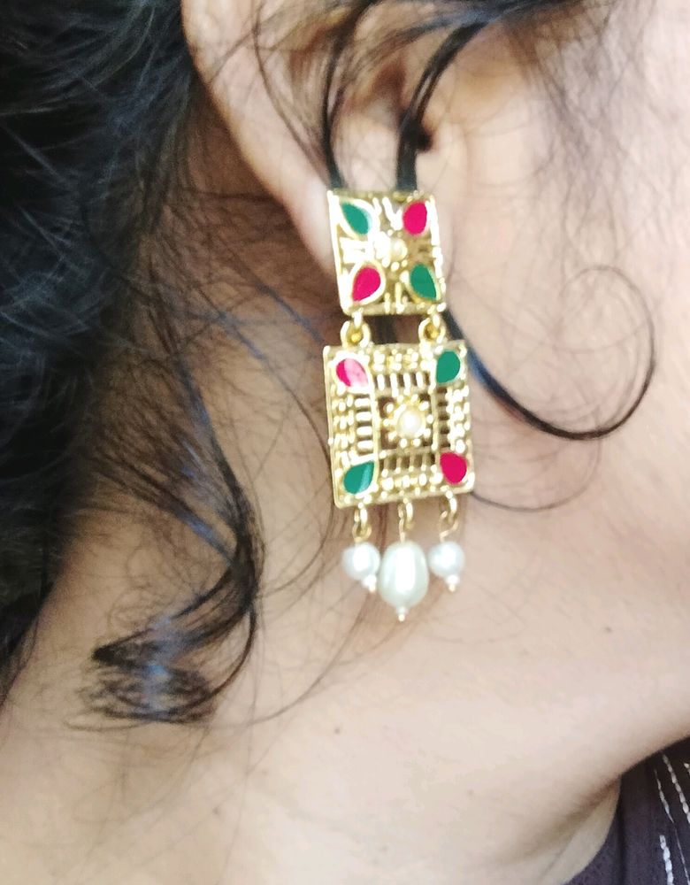 Voylla Beautiful Everyday Earrings