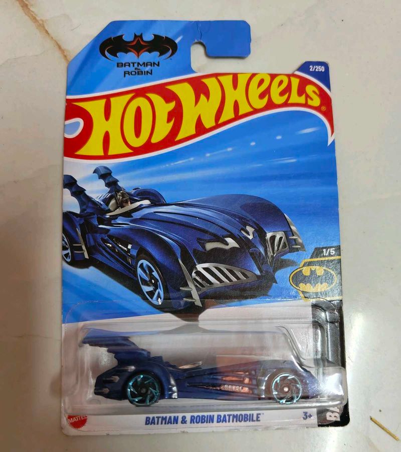 Hot Wheels Batman &amp; Robin Batmobile