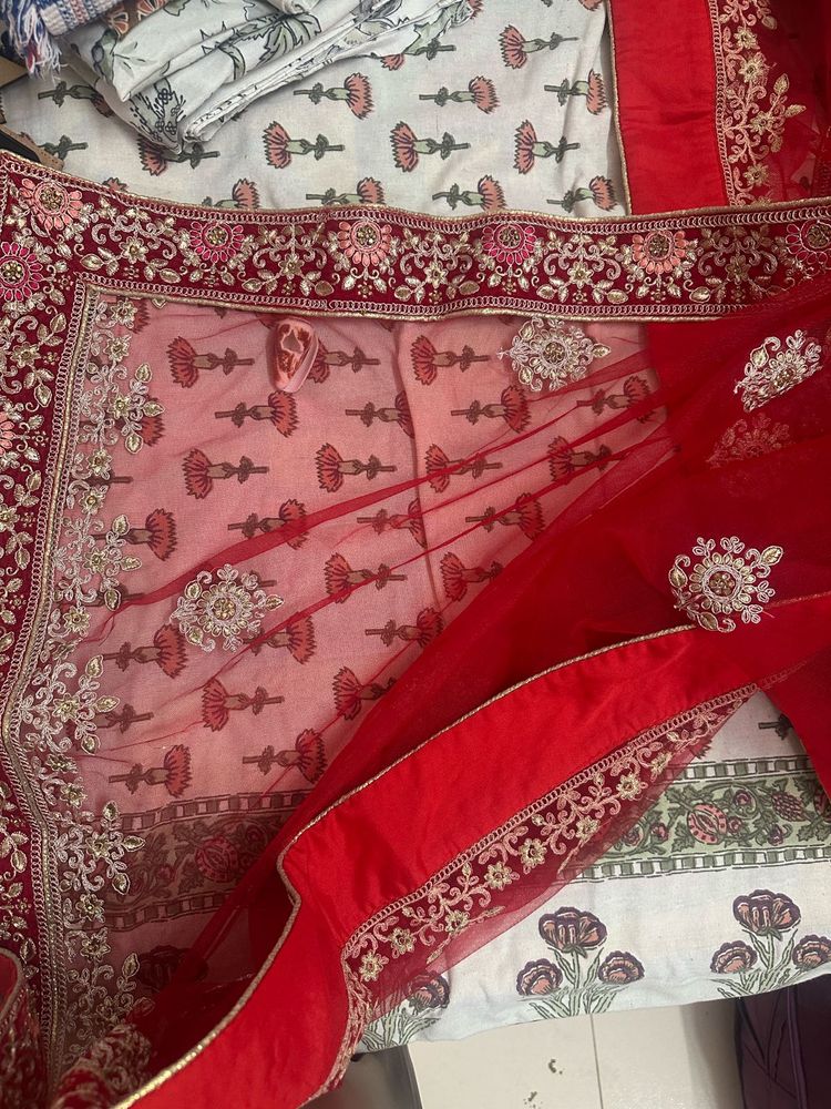 Red bridal duppata
