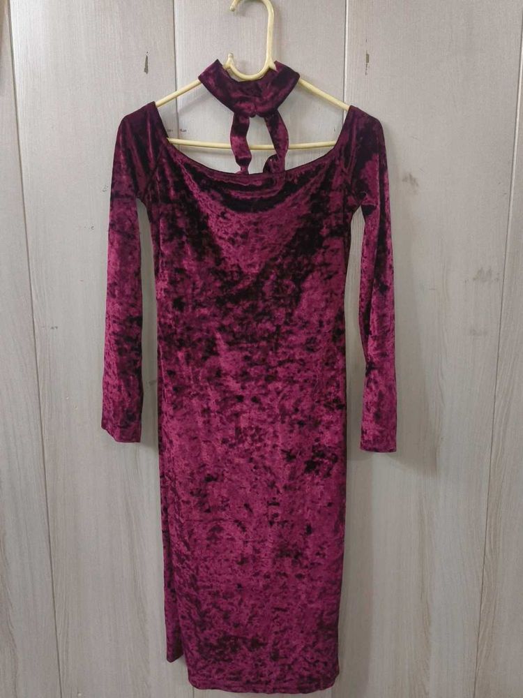 Crushed Velvet Mock Neck Dress