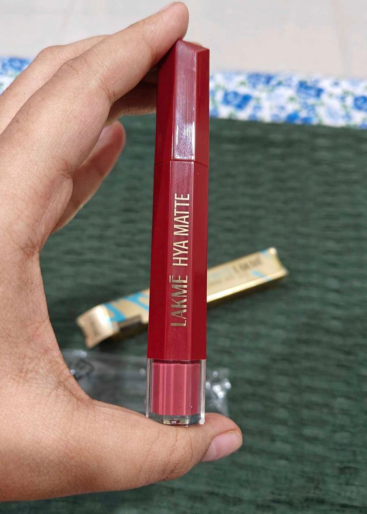 Lakme Hya Matte Lipstick boardroom blush❤️