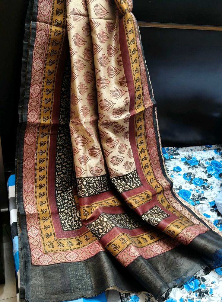 Elegant Hand Block Tussar Silk Saree with Blouse