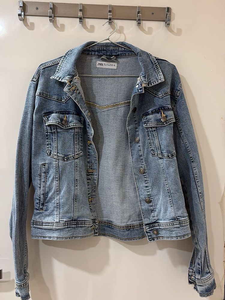 Zara Denim Jacket - Light Wash