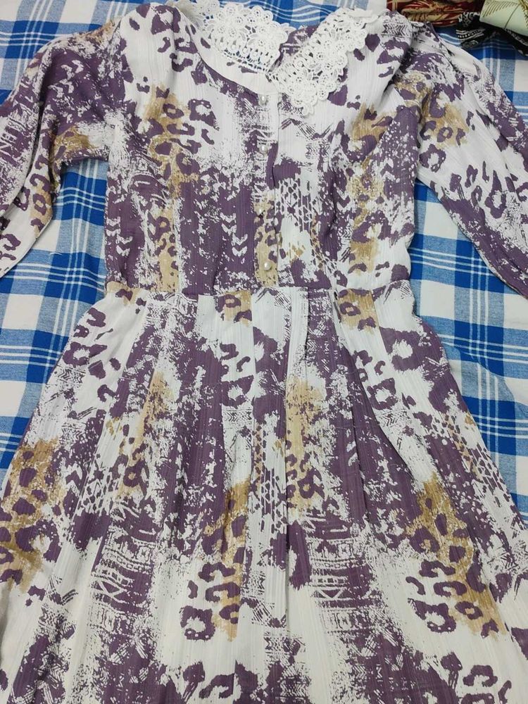 Bohemian Print Dress with Lace Collar