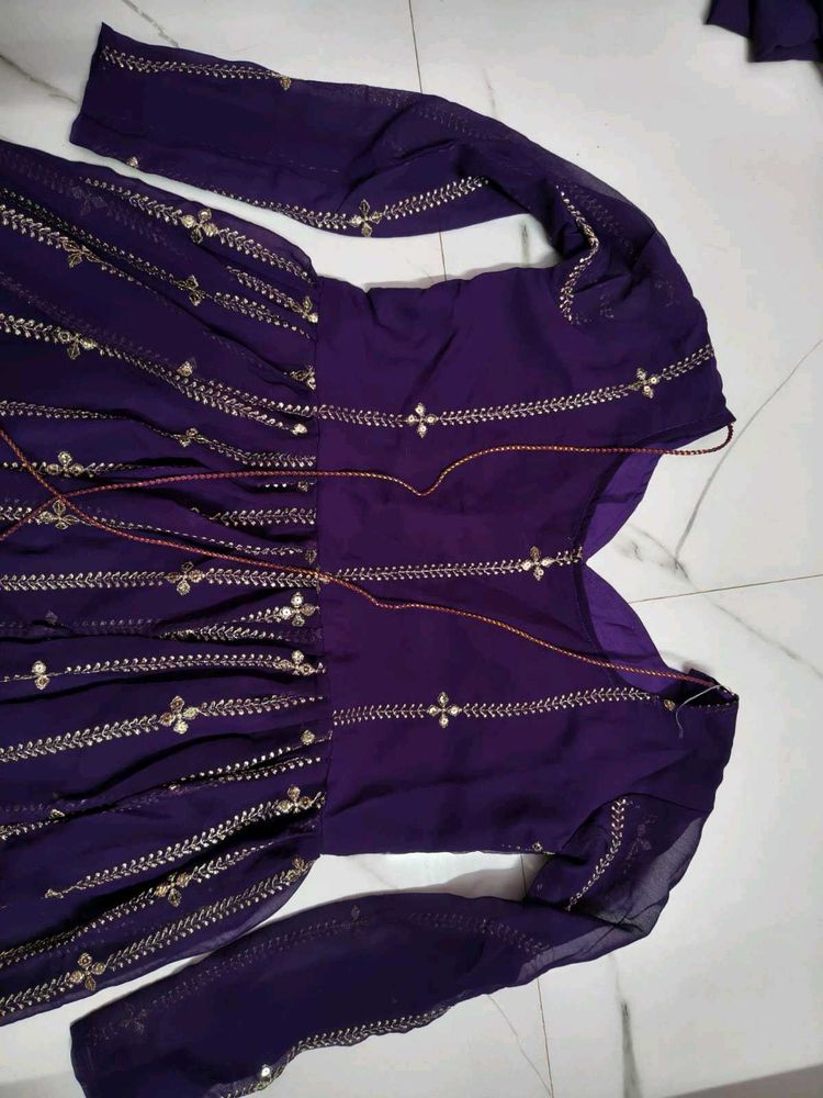 Stunning Purple Ethnic Gown