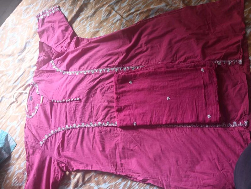 Elegant Pink Kurta Set with White Embroidery