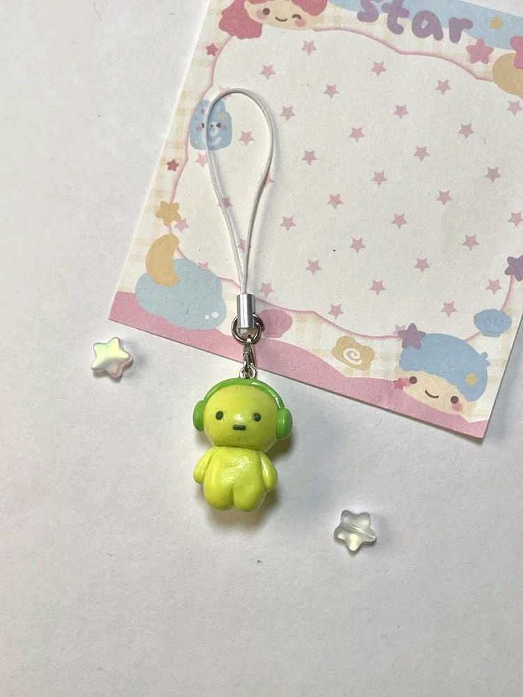 SALE💚 Smiski Phone Charm