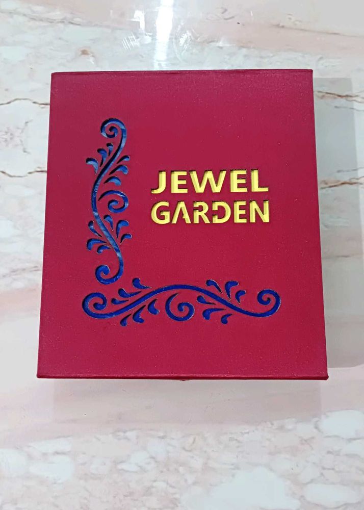 Elegant Jewel Garden Jewellery Box