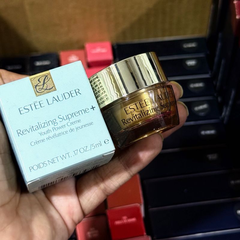 Estee Lauder Revitalizing Supreme+ Cream
