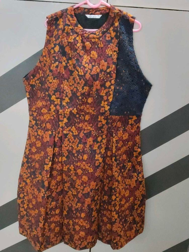 Floral Print Sleeveless Dress
