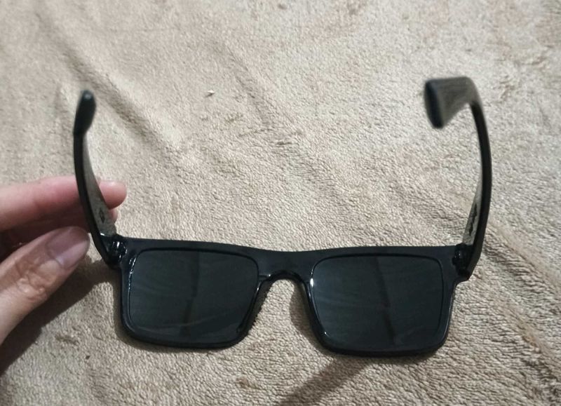 Stylish Black Sunglasses