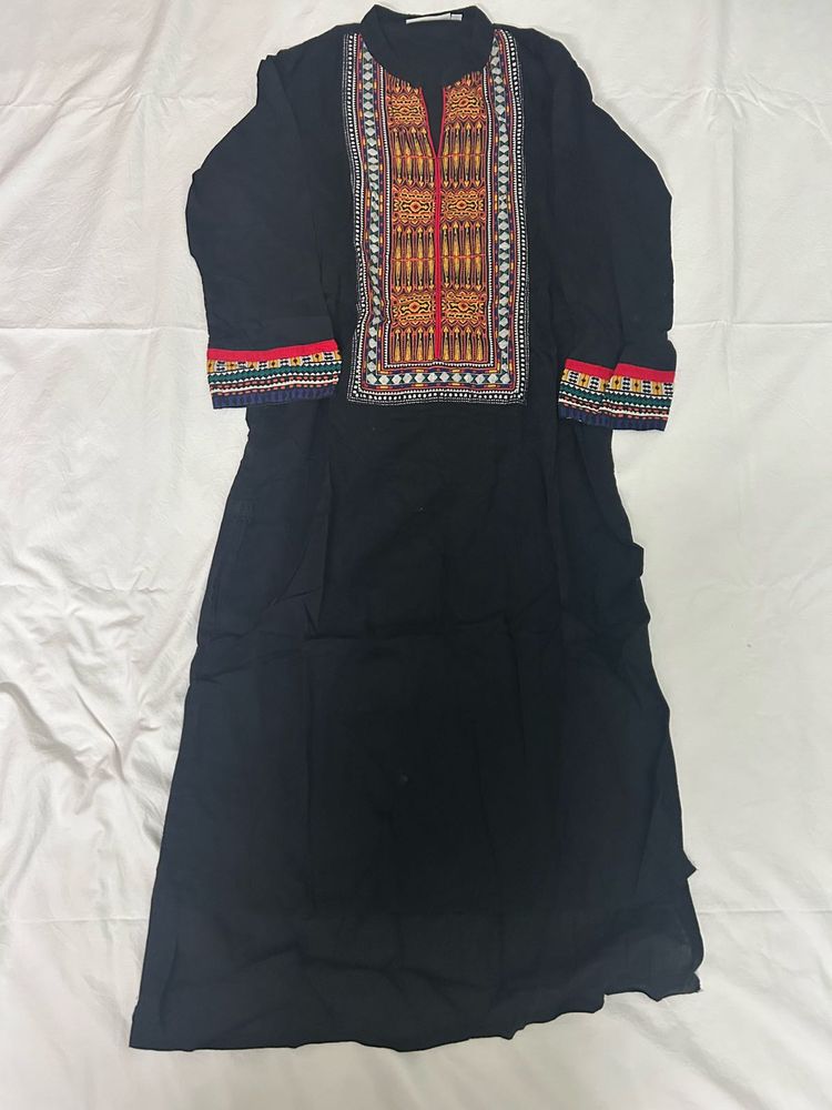 Embroidered Black Kurta