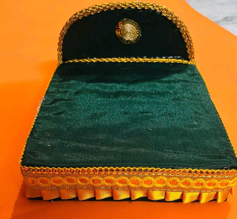 Laddu Gopal Ji Ka Bed