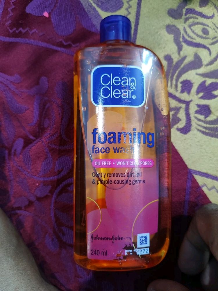 Clean &amp; Clear Face wash