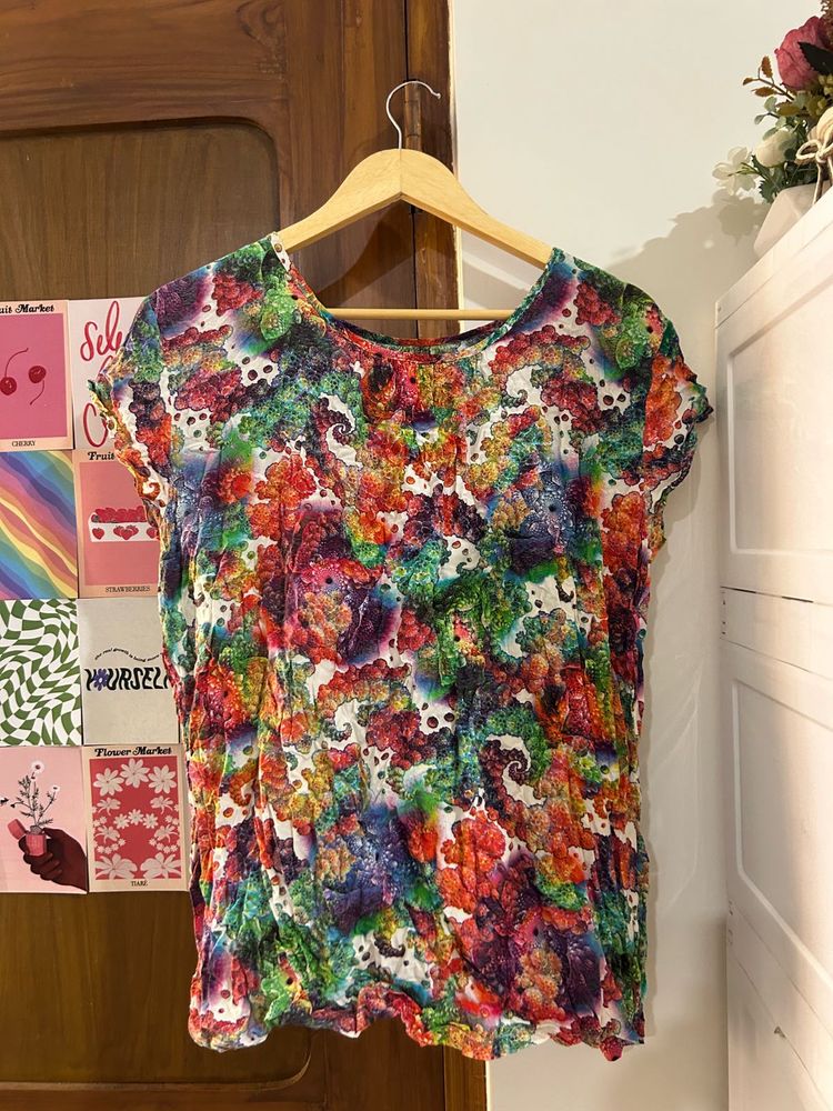 Vibrant Floral Print Casual Top