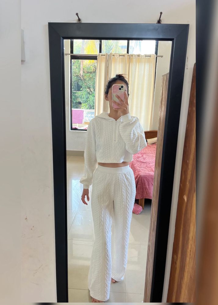 White Cropped Hoodie and pants set