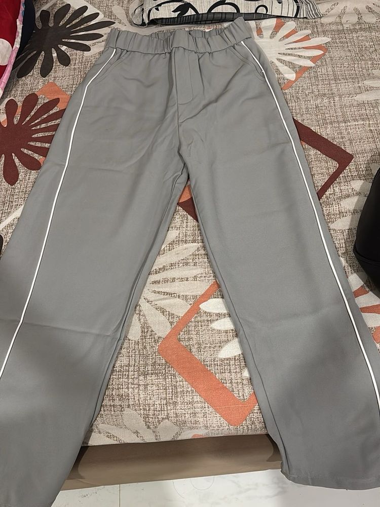 Stylish Grey Wide-Leg Pants