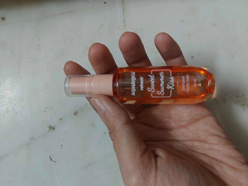 Aqualogica Sweet Summer Kiss Body Mist