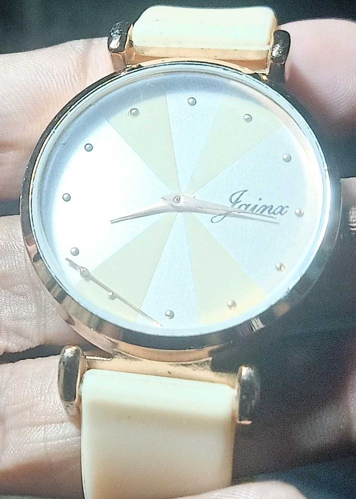 Stylish Jaina Watch - Cream Band
