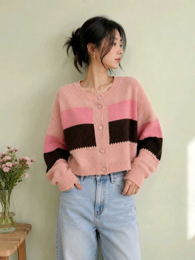 Chic Color Block Knit Cardigan