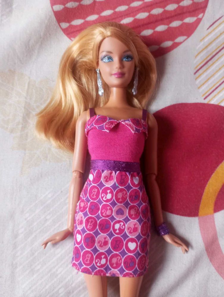 Barbie Fashionistas Doll Clutch wave (2010s)