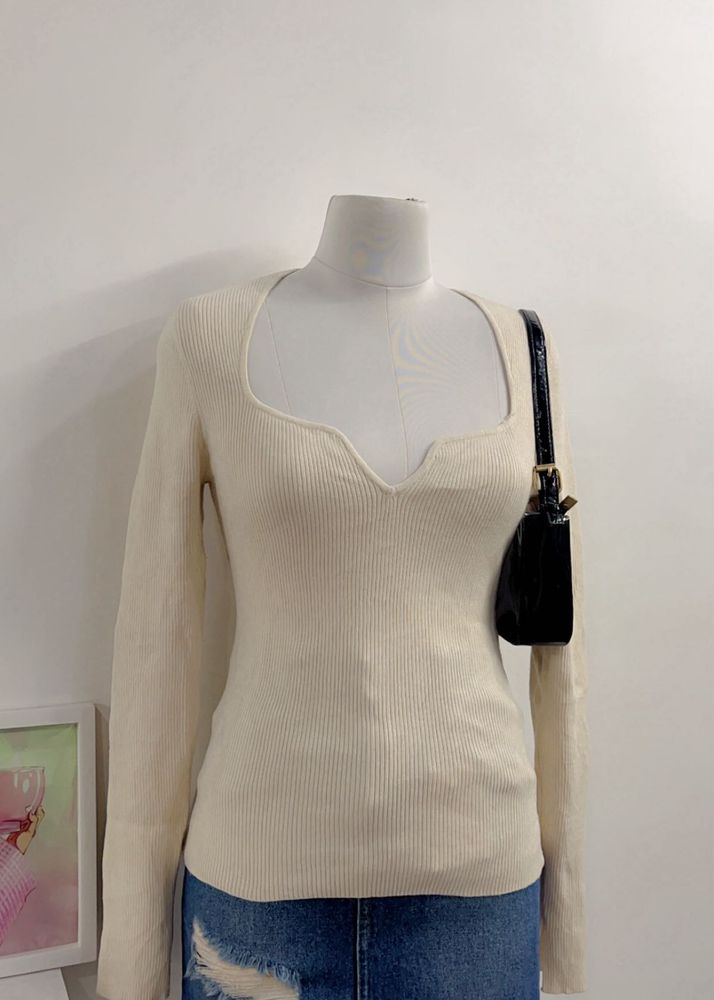 🚚FREE SHIPPING Elegant Cream Top
