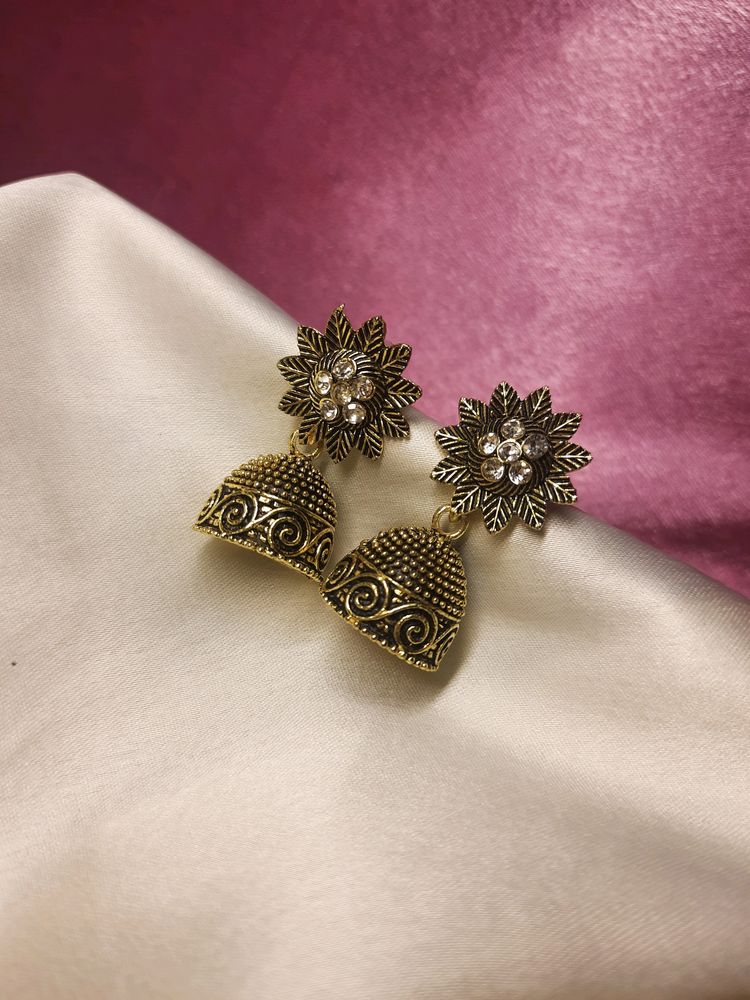 Small Stone Earrings 👌❣️