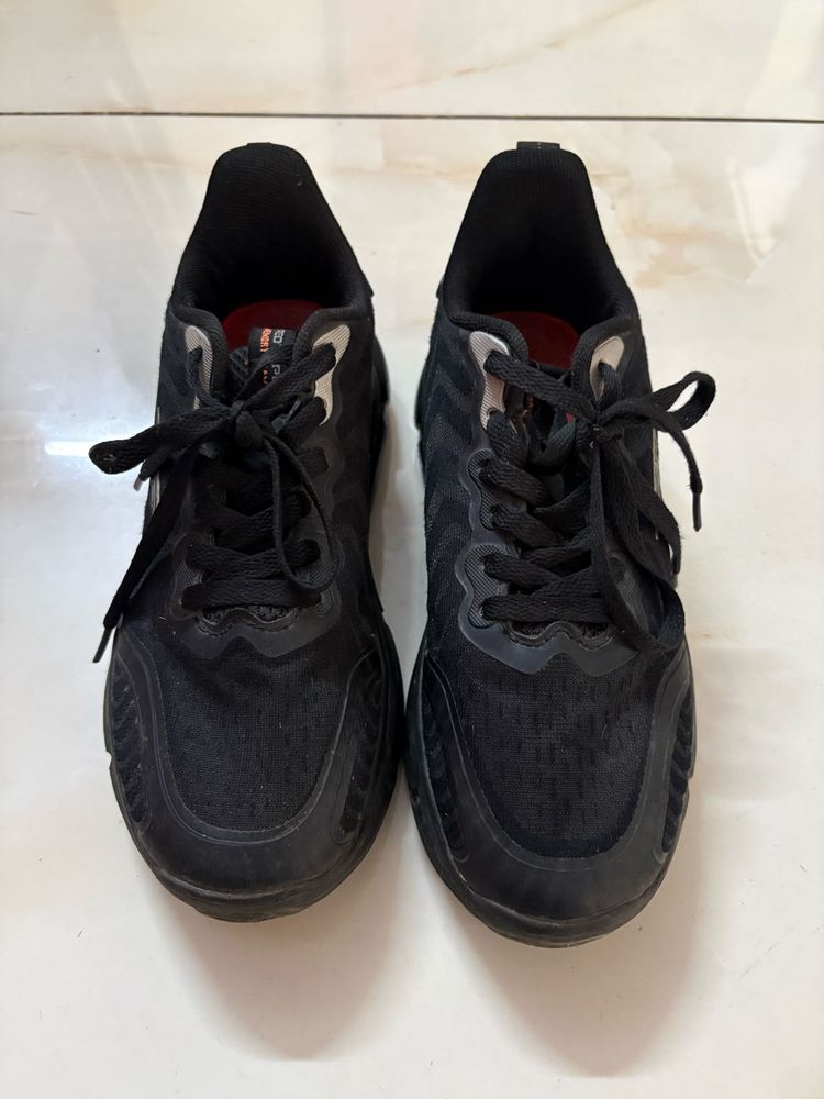 Womens Black Running Shoes