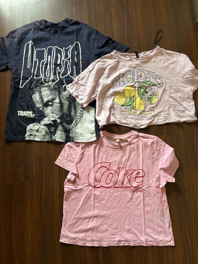 Bundle of 3 Graphic Tees size M-L