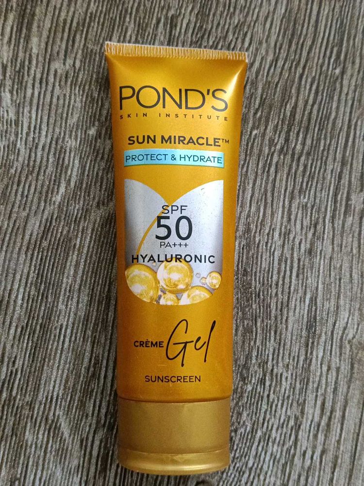 Pond's Sun Miracle SPF 50 Hyaluronic Creme Gel