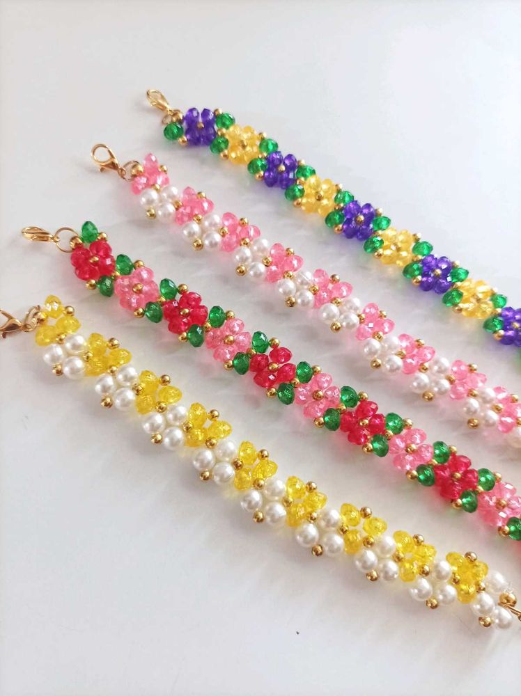 Handmade Crystal Beaded Flower Bracelet