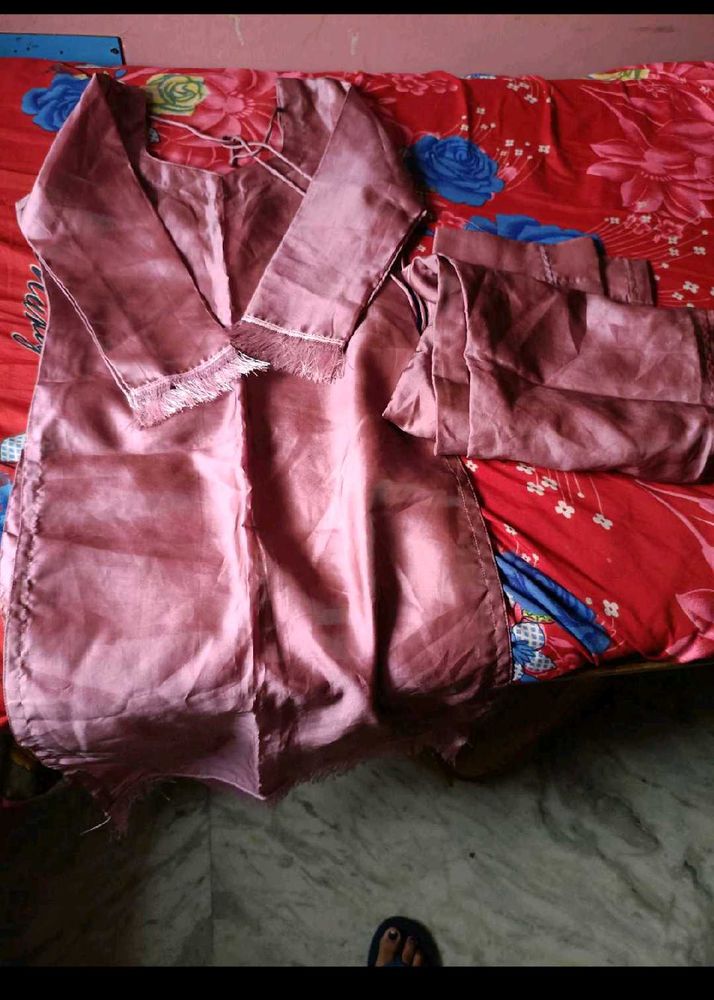 Elegant Pink Kurta Set