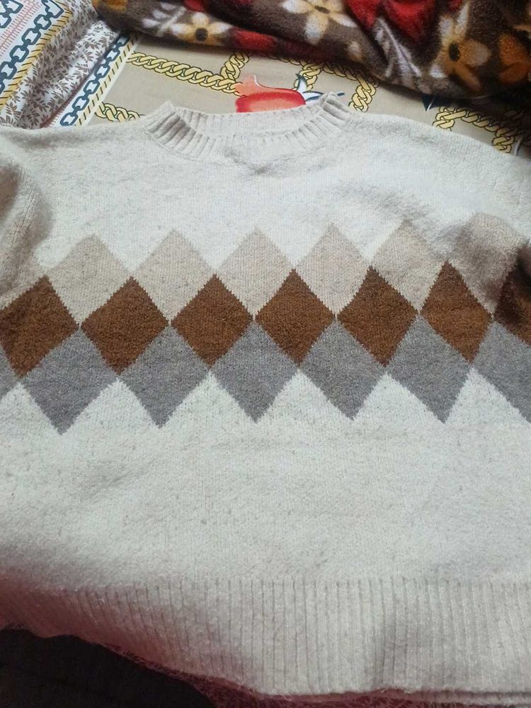 Argyle Pattern Sweater