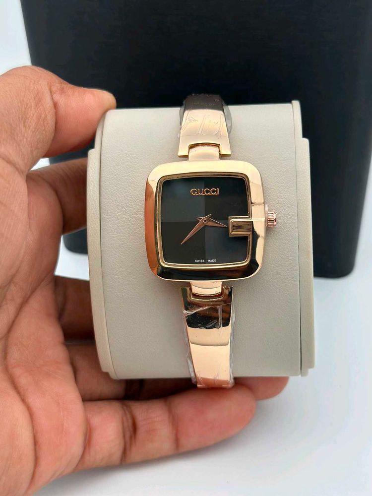 GUCCI LADIES WATCH PREMIUM QUALITY AT SALE