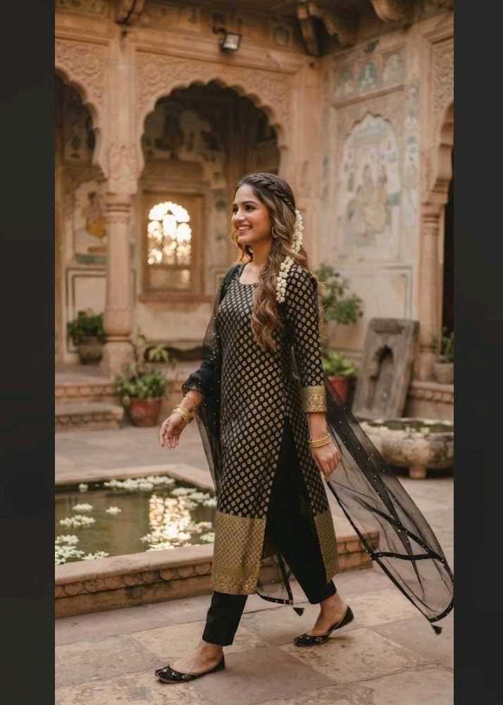 Banarasi kurta set