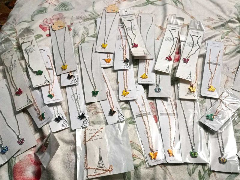 Assorted Butterfly Necklaces 10 pcs