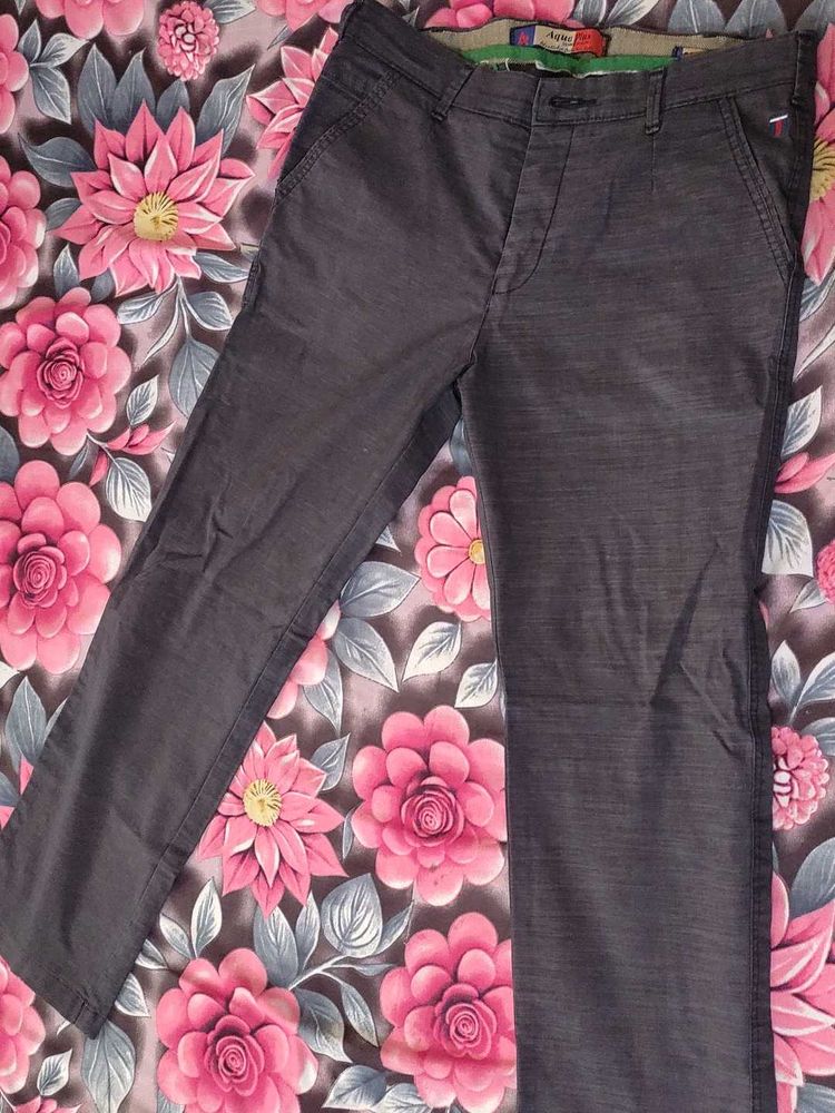 Men's Charcoal Grey Textured Trousers