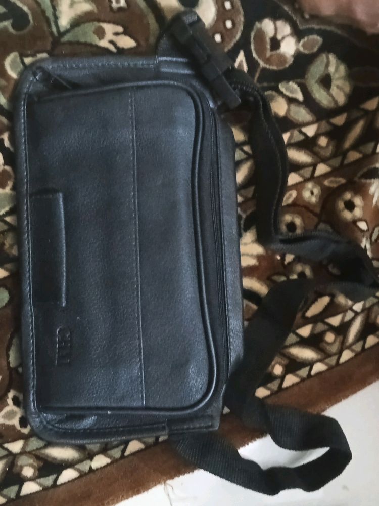 This is The Pure Leather Bag For Mens