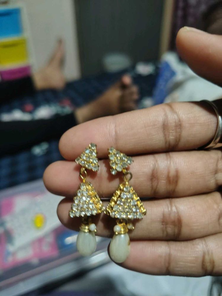 Elegant Rhinestone Dangle Earrings
