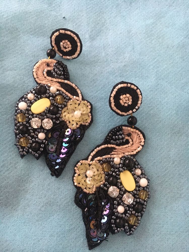 Beaded flamingo Earrings